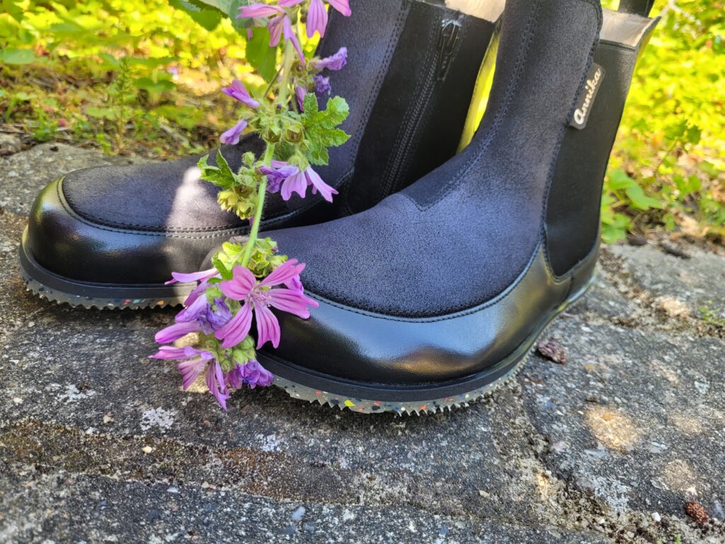 Palustria Black - Image 2